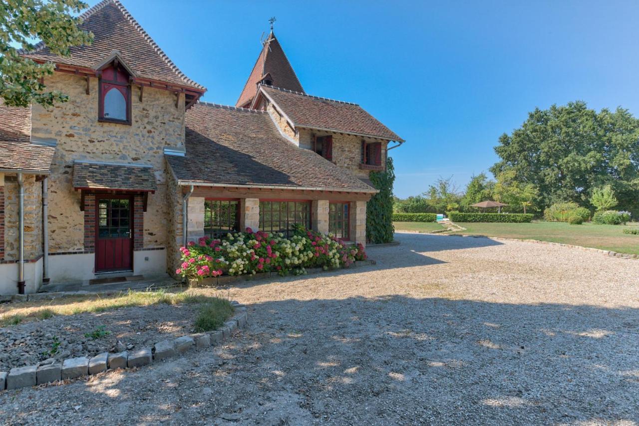 Manoir De La Comtesse Apartment Chailly-en-Biere Exterior photo